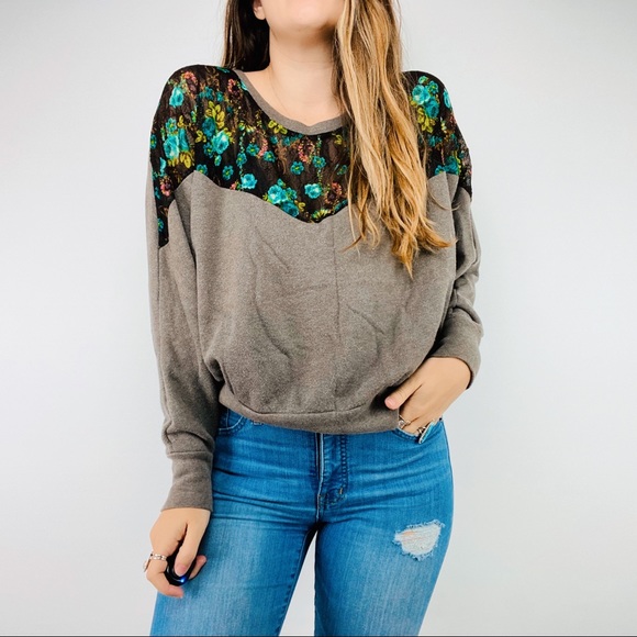 Free People Tops - Free people gray floral mesh cropped sweatshirt